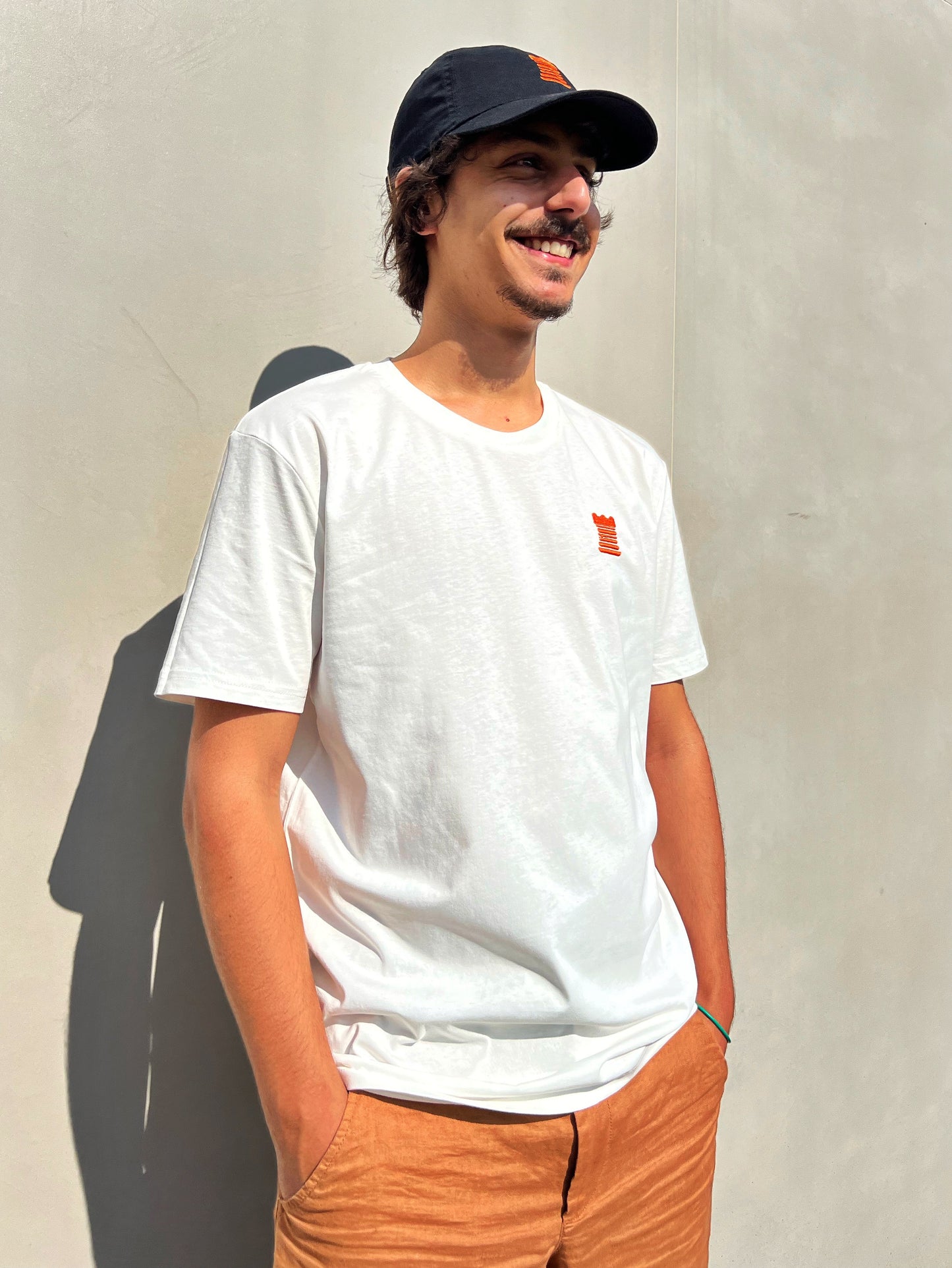 Iconic - Off White