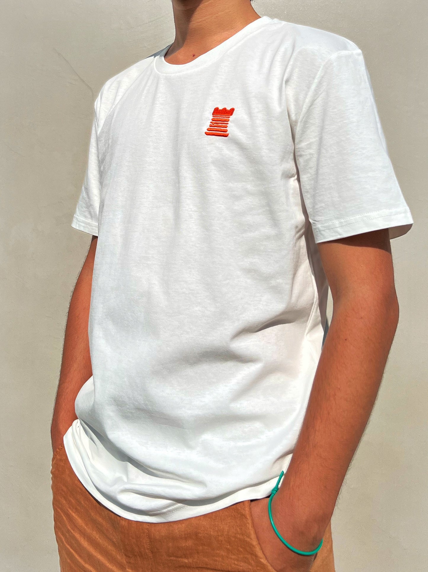 Iconic - Off White